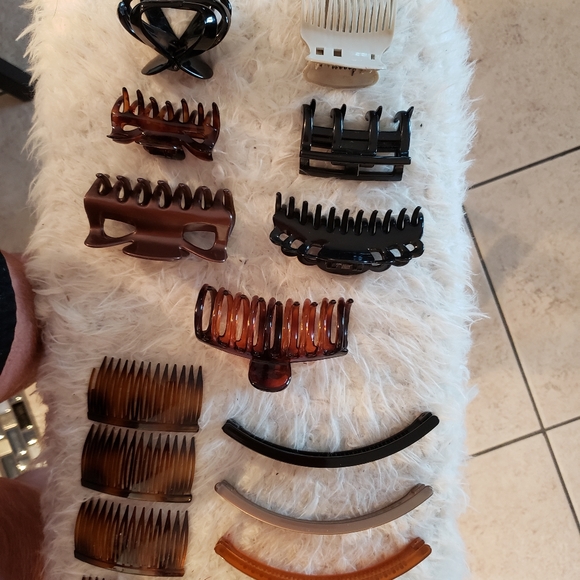 Various hair clips - Picture 2 of 2
